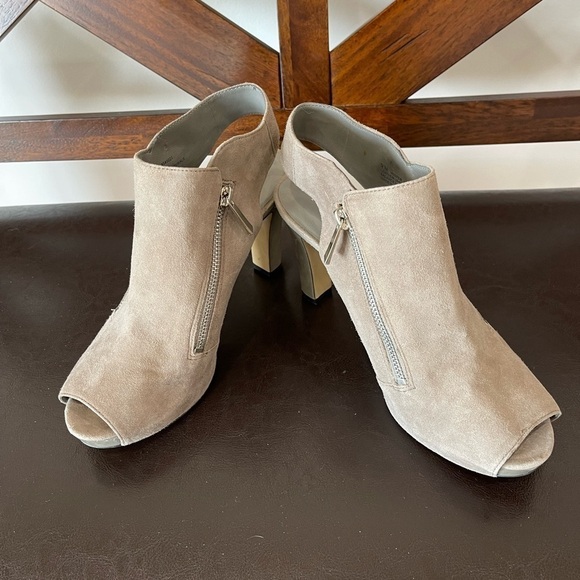 Franco Sarto suede leather shoes size 9 - Picture 12 of 16